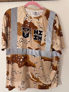 In4mation x University of Hawaii Desert Camo